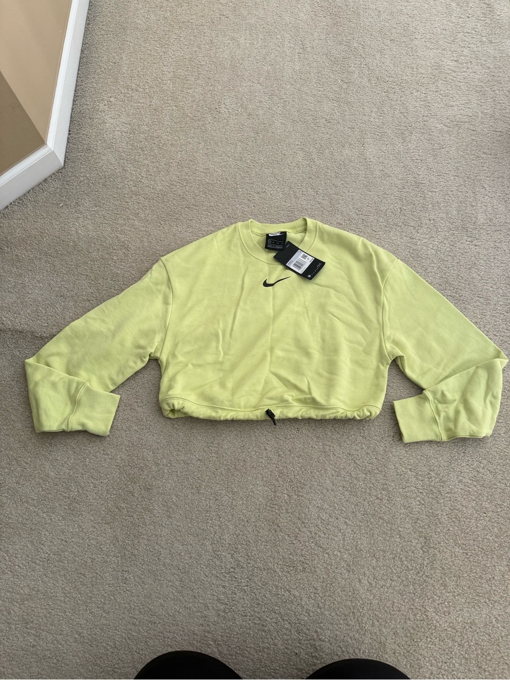 Nike Women’s Cropped Crew Sweatshirt - Lime
